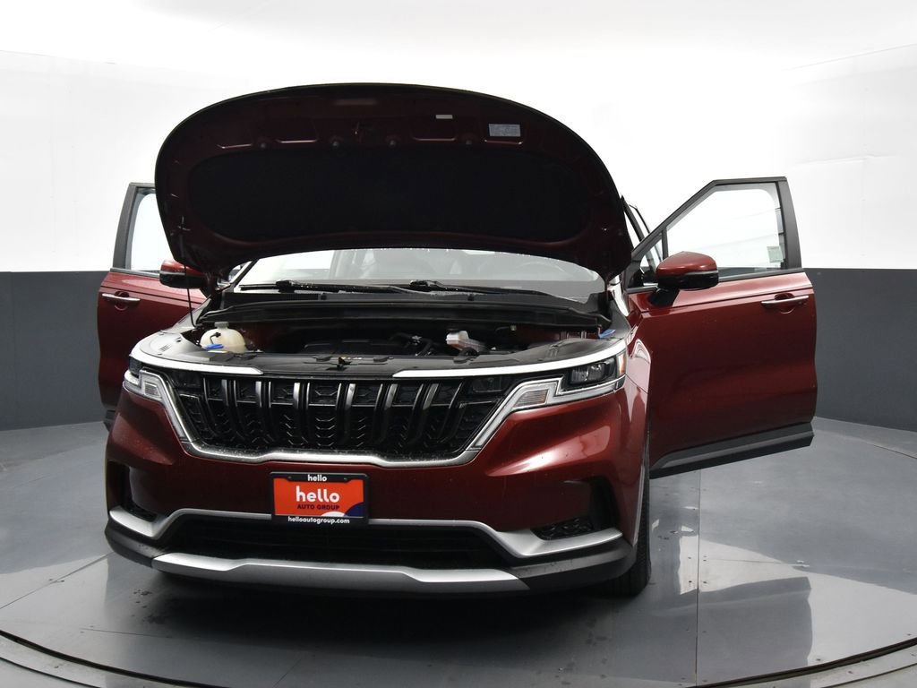 Used 2024 Kia Carnival LX FWD image 44