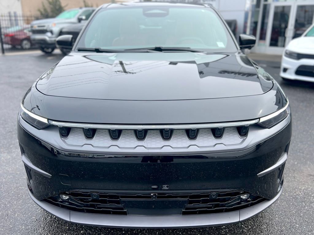 New 2024 Jeep Wagoneer Launch Edition image 3