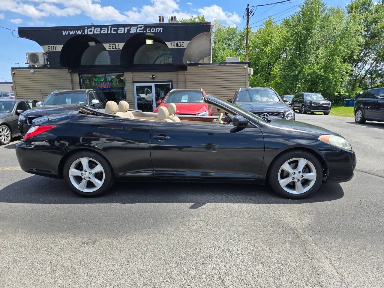 Used 2006 Toyota Solara SLE FWD image 2