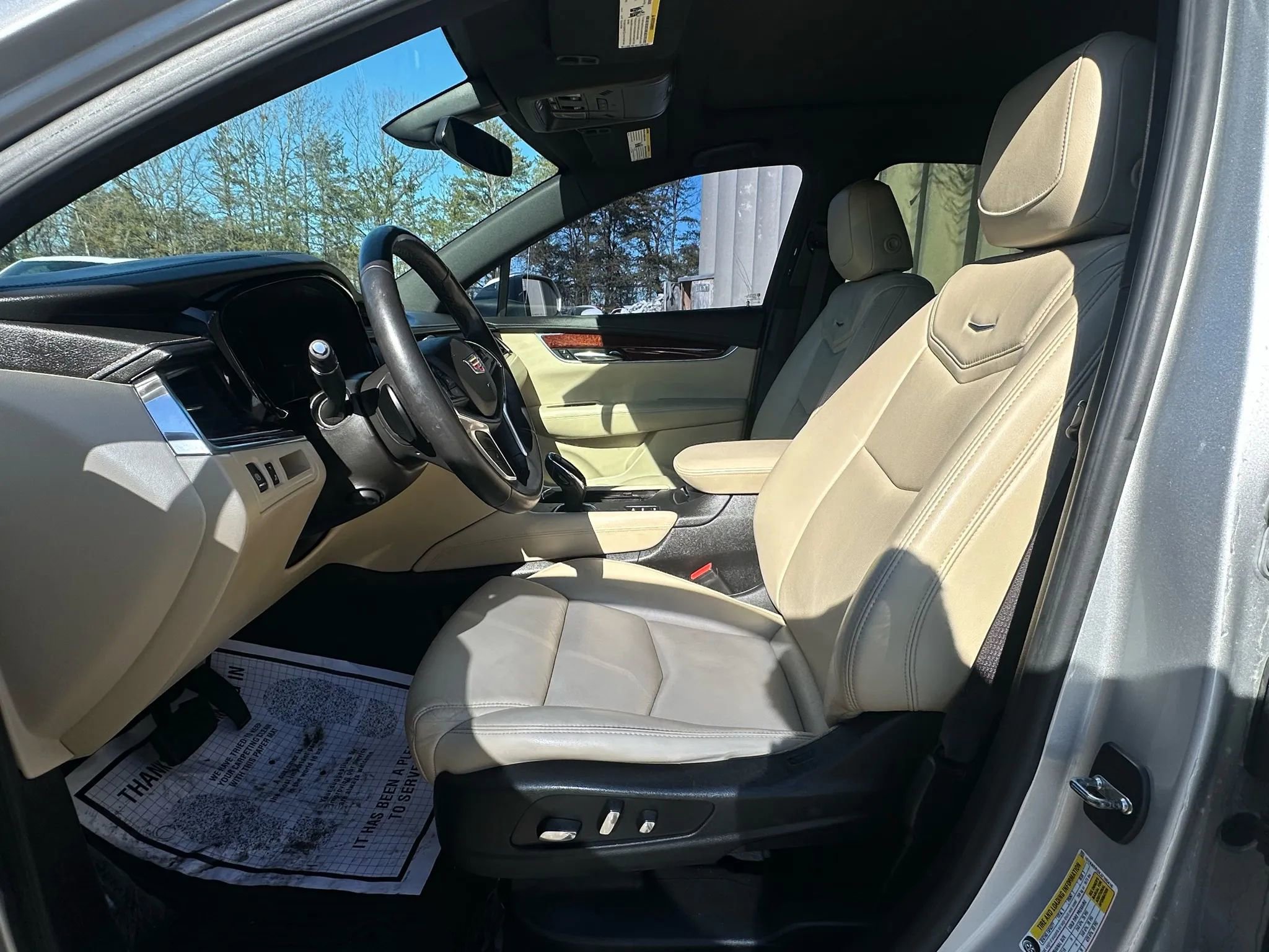 Used 2018 Cadillac XT5 Luxury AWD/4WD image 5