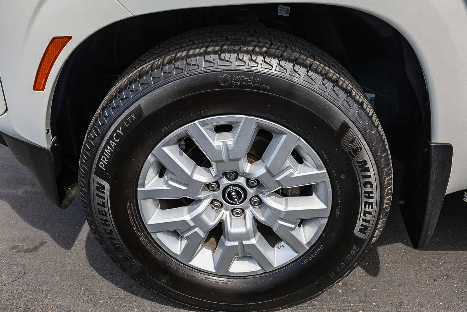 Used 2022 Nissan Frontier SV RWD image 29