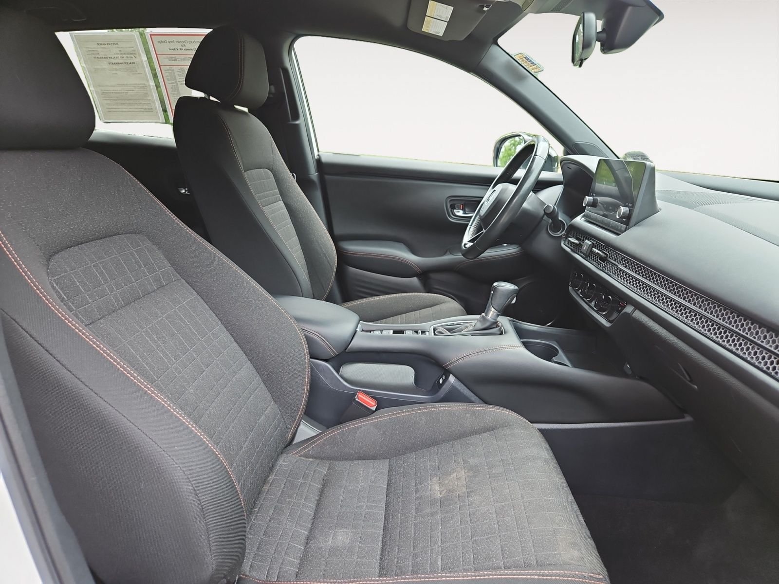 Used 2023 Honda HR-V Sport image 15