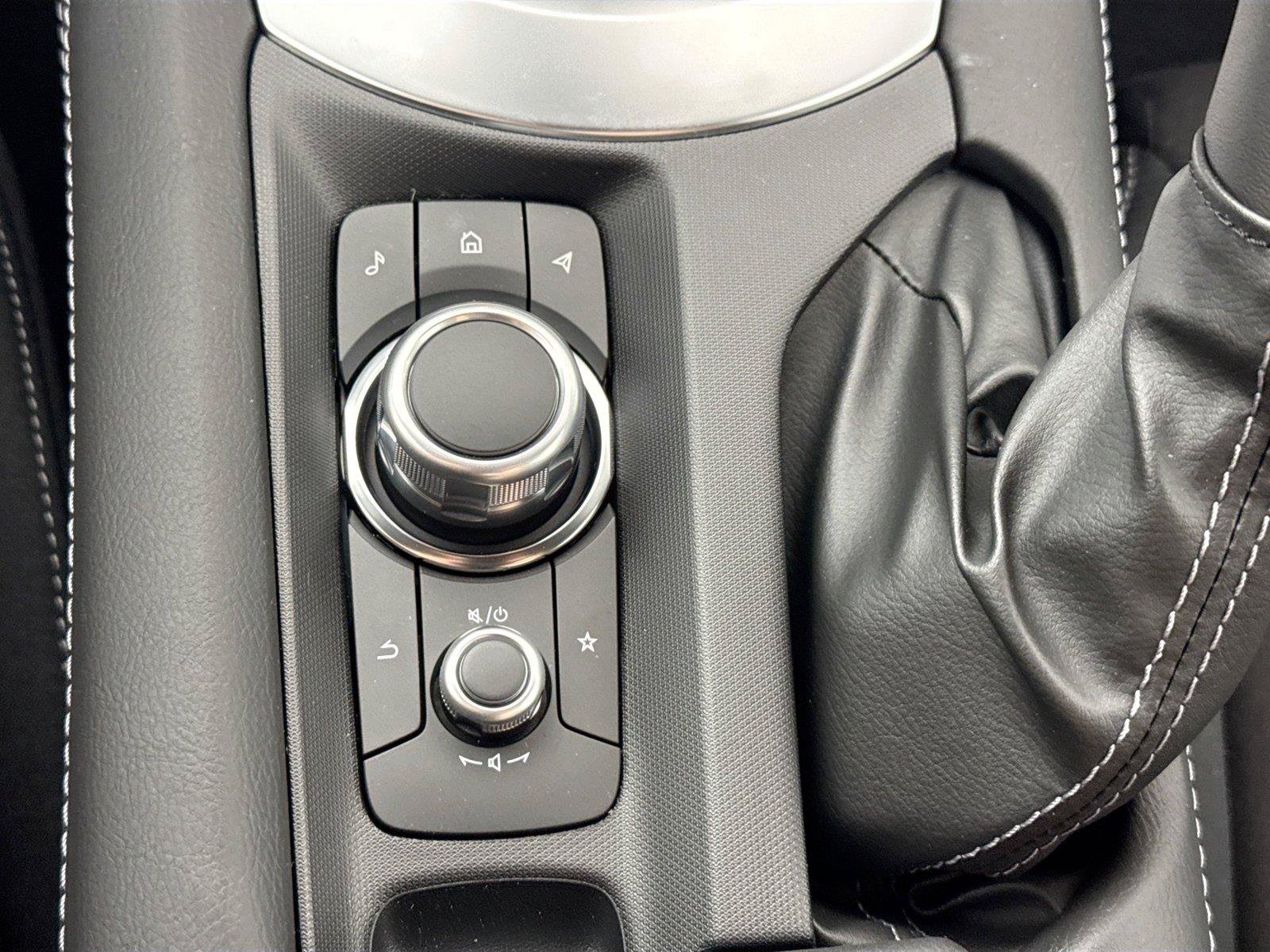New 2026 MAZDA MX-5 Miata Club w/ Interior Package RWD image 26