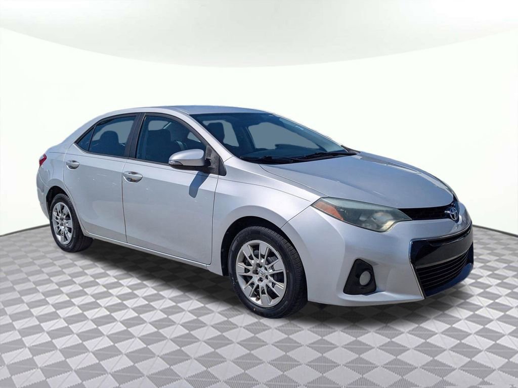 Used 2015 Toyota Corolla S image 31