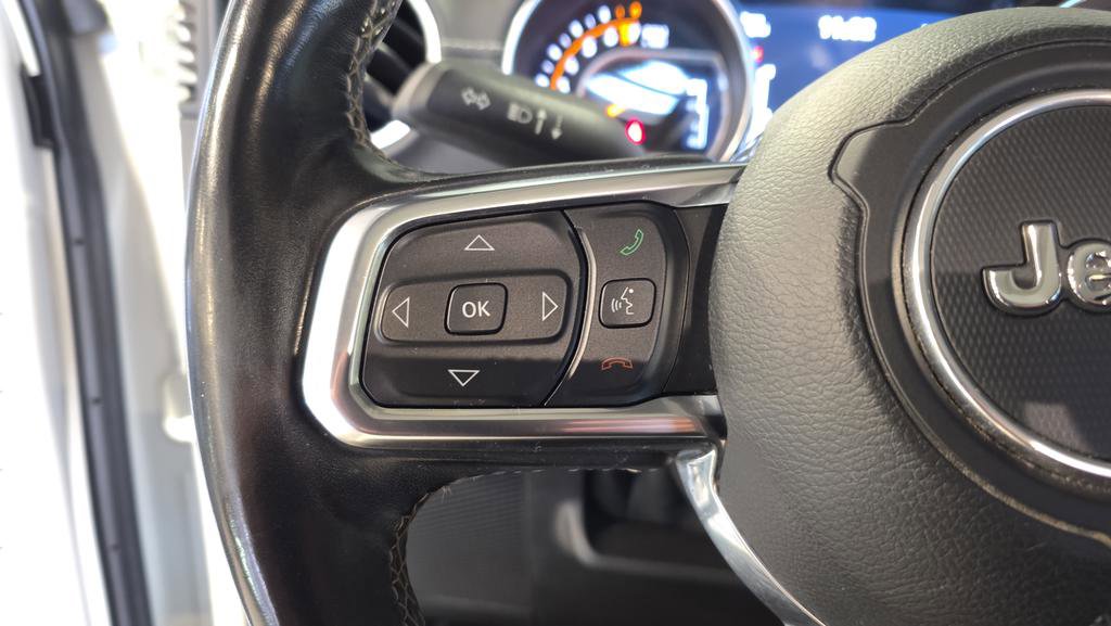 Used 2020 Jeep Gladiator Overland image 21