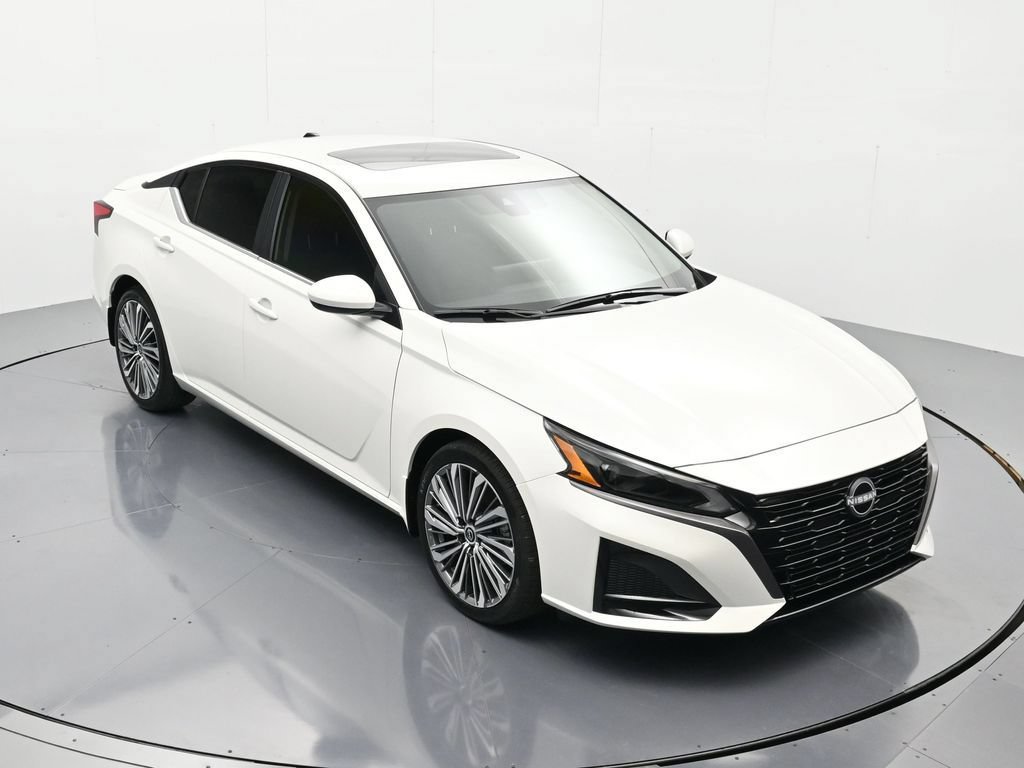 New 2026 Nissan Altima 2.5 SV w/ SV Premium Package FWD image 29