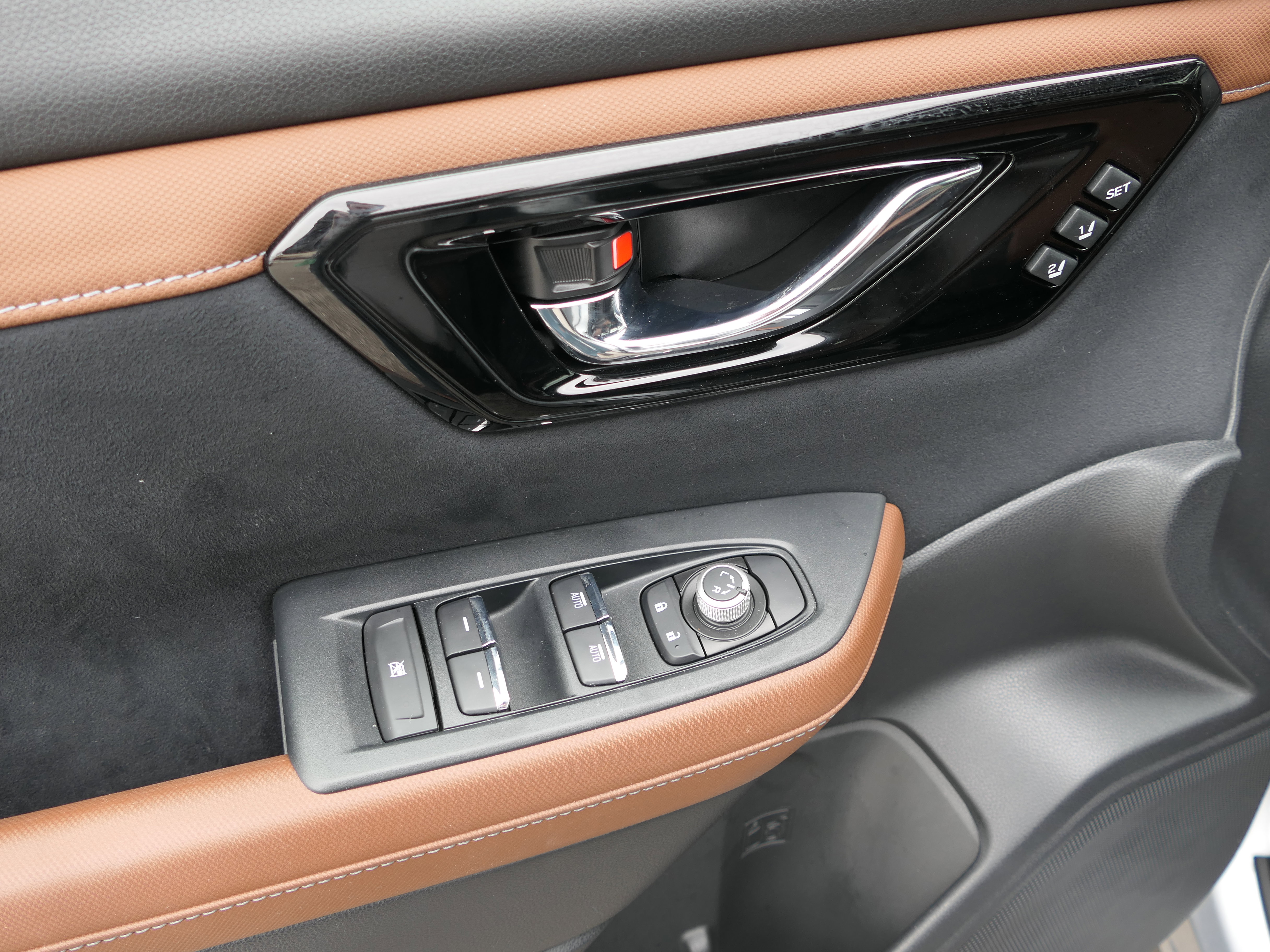 Certified 2025 Subaru Forester Touring image 13