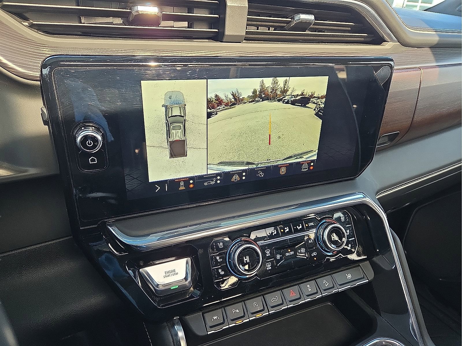 Used 2024 GMC Sierra 1500 Denali Ultimate image 17