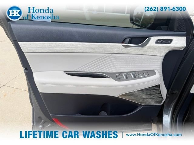 Used 2023 Hyundai Palisade Calligraphy AWD/4WD image 6
