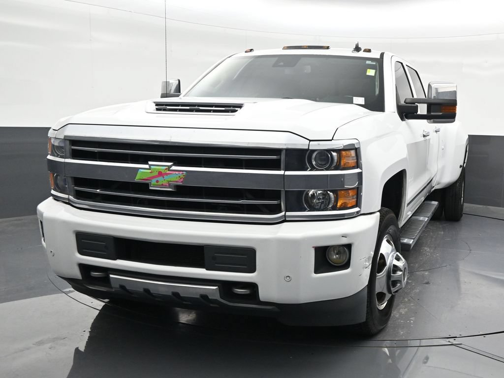Used 2019 Chevrolet Silverado 3500 High Country w/ Duramax Plus Package AWD/4WD image 9