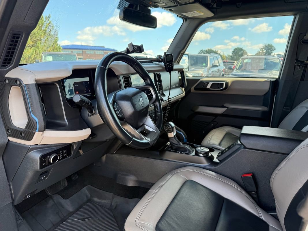 Used 2023 Ford Bronco Wildtrak image 21
