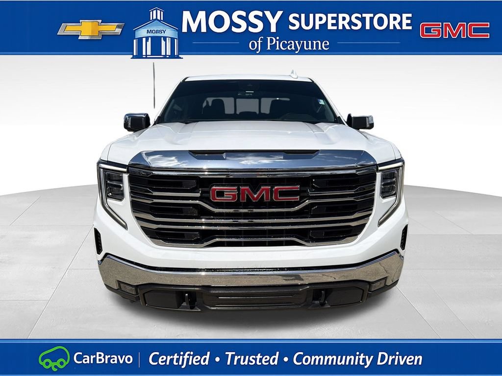 Certified 2023 GMC Sierra 1500 SLT w/ SLT Premium Package AWD/4WD image 11