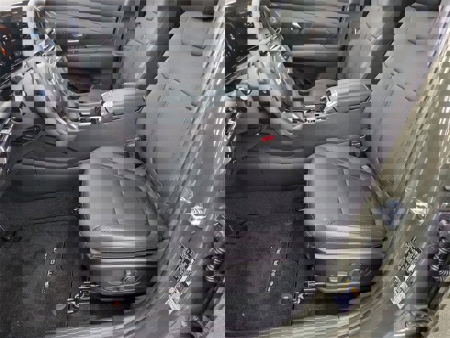 Certified 2025 Hyundai Santa Cruz SEL image 12