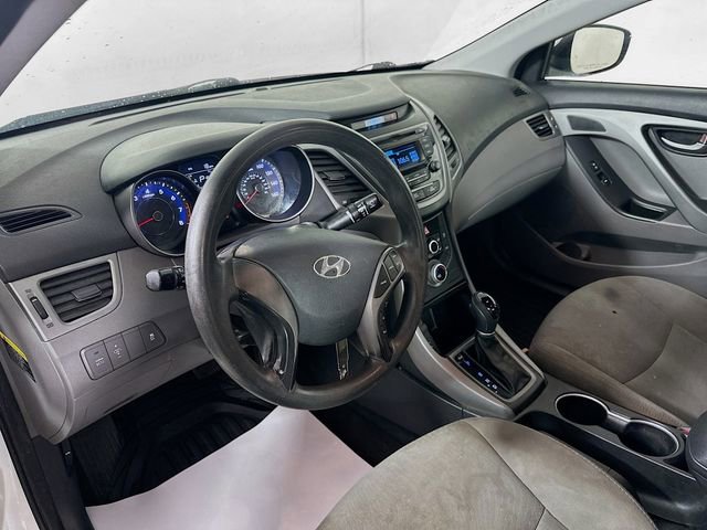 Used 2014 Hyundai Elantra SE image 10
