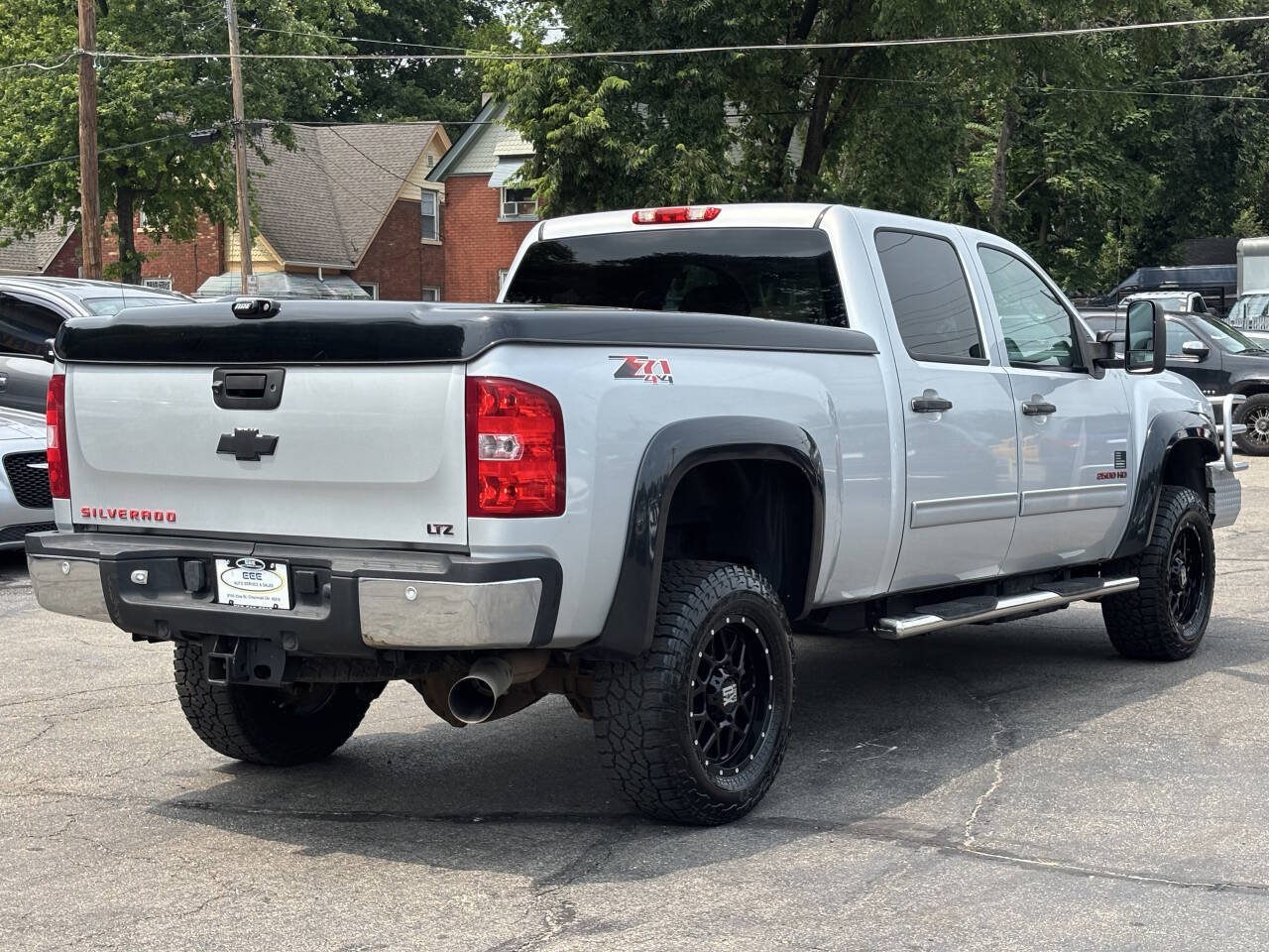 Used 2012 Chevrolet Silverado 2500 LTZ w/ LTZ Plus Package AWD/4WD image 8