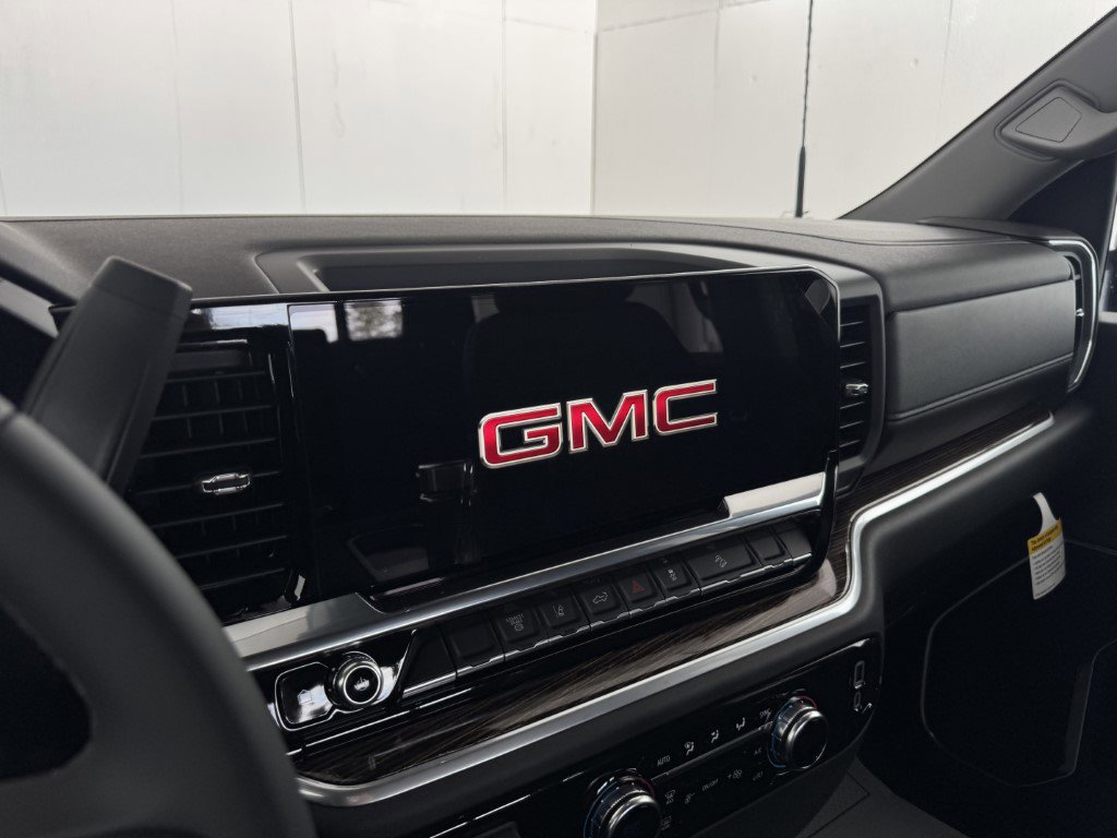 New 2026 GMC Sierra 2500 SLE image 63