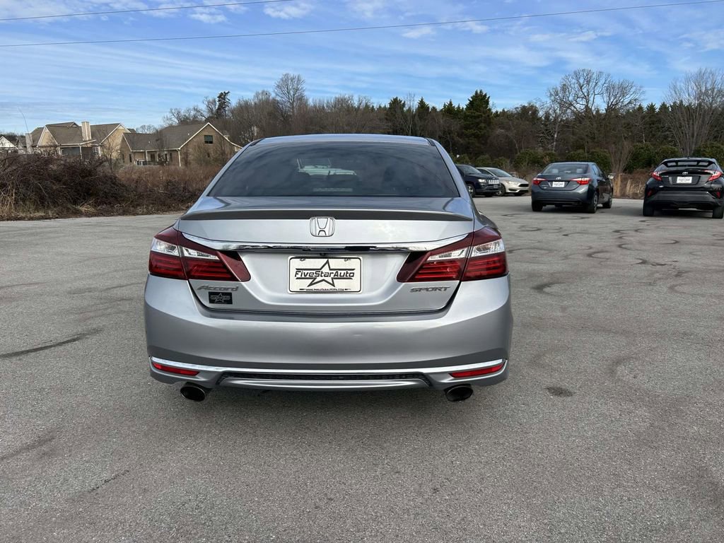 Used 2016 Honda Accord Sport image 4