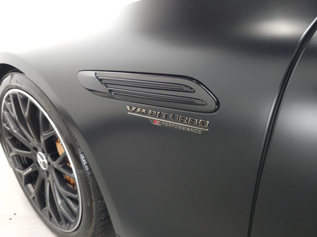 Used 2024 Mercedes-Benz SL 63 AMG S e Performance 4MATIC w/ Manufactur Interior Package image 38