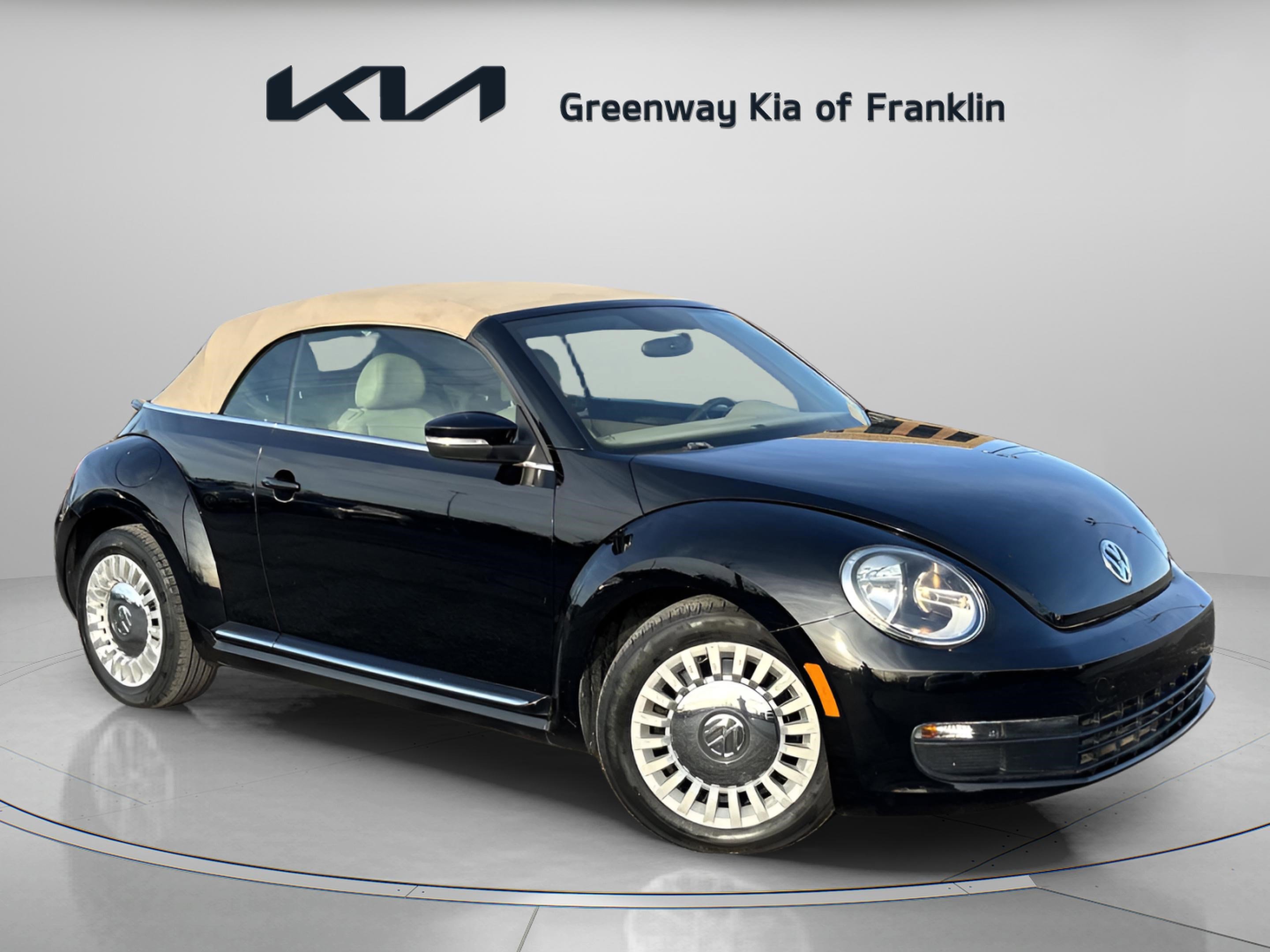 Used 2014 Volkswagen Beetle 1.8T image 1