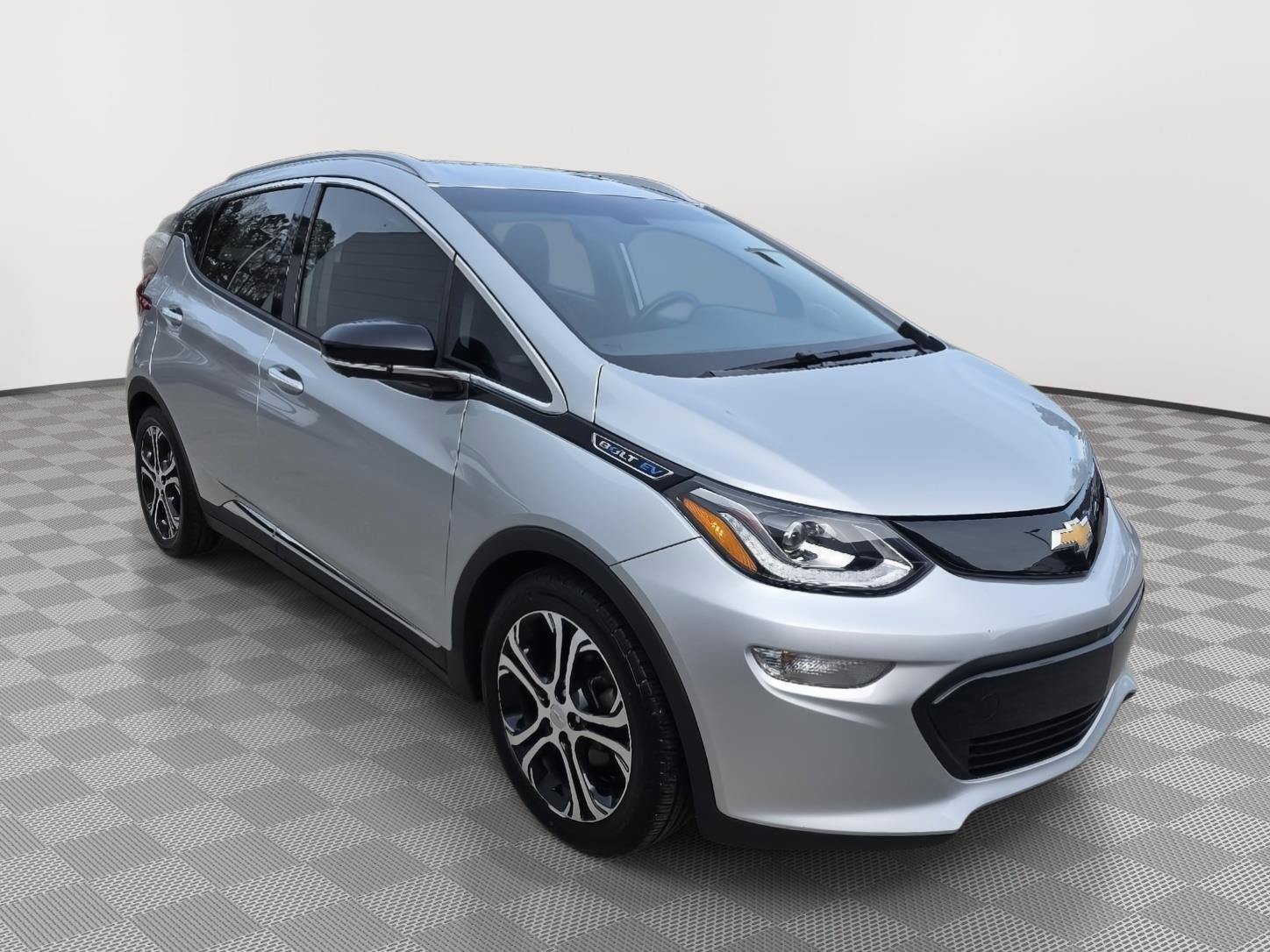 Used 2017 Chevrolet Bolt Premier image 3