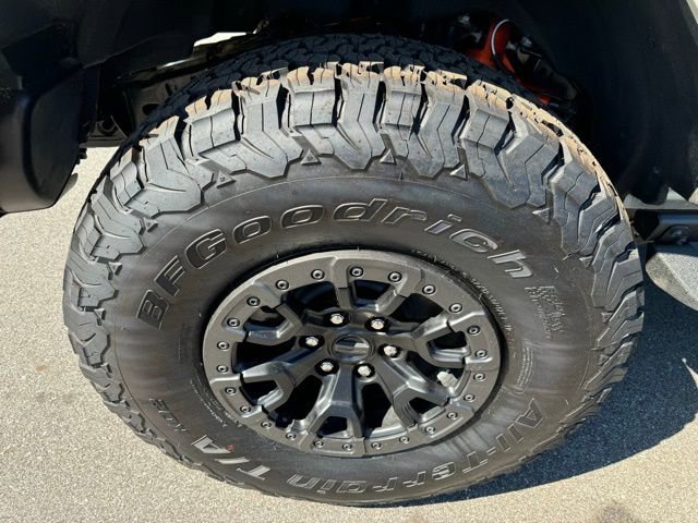 New 2025 Ford Bronco Raptor image 27