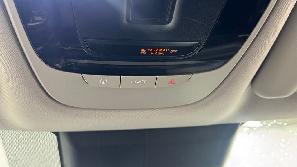 Used 2021 Kia Seltos SX w/ SX Sunroof Package image 31