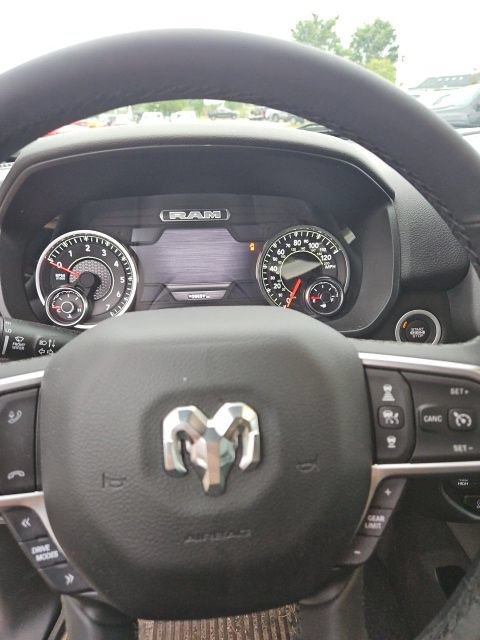 Used 2025 RAM 1500 Big Horn AWD/4WD image 14