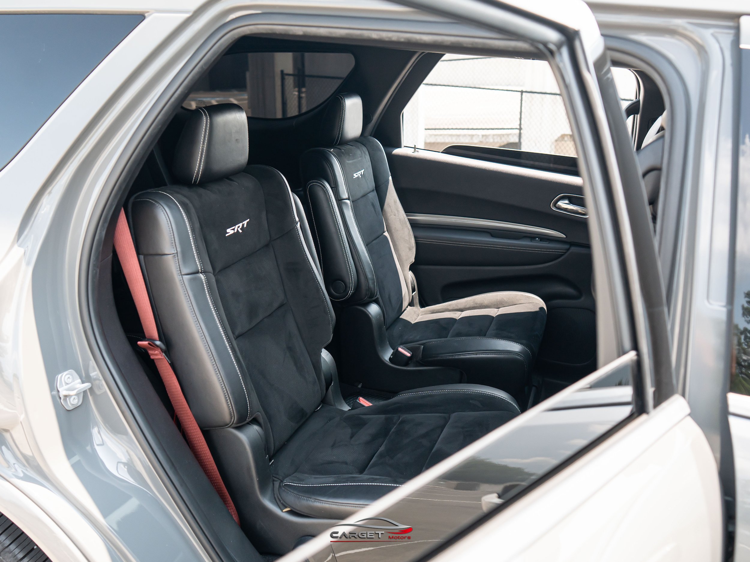 Used 2019 Dodge Durango SRT AWD/4WD image 18