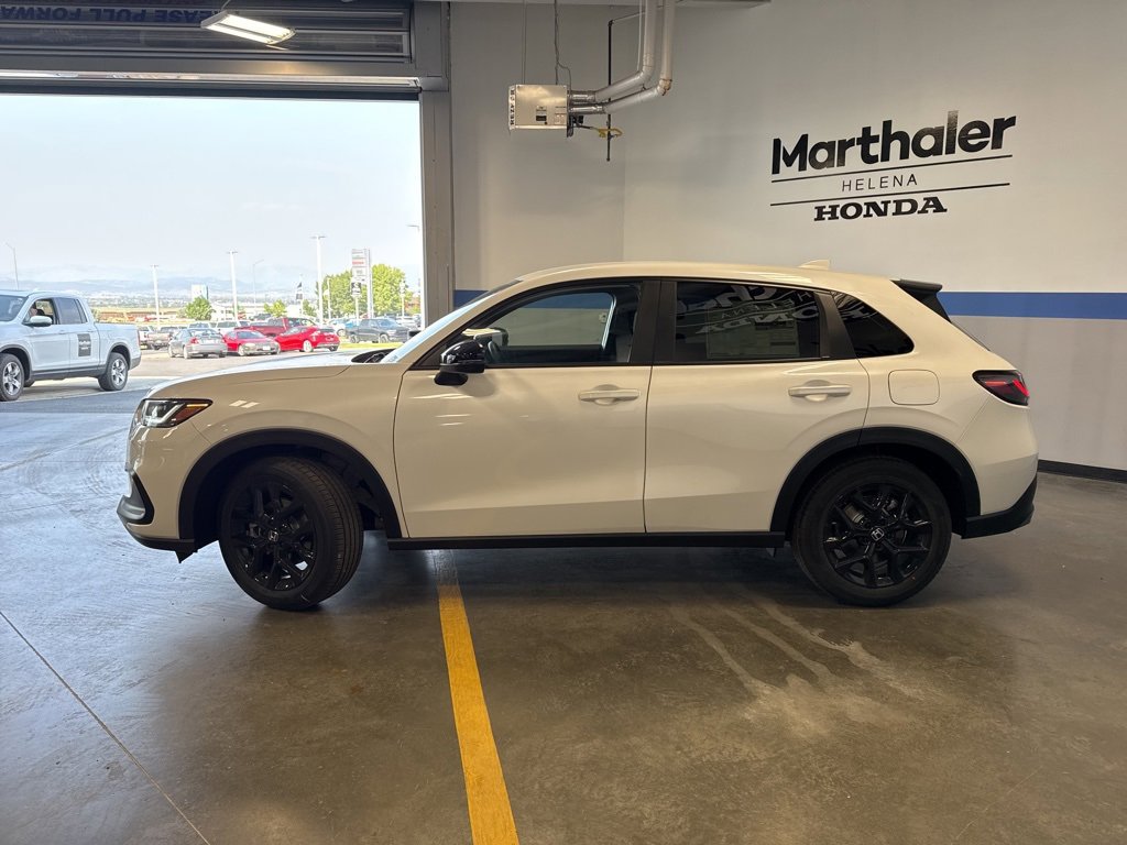 New 2025 Honda HR-V Sport image 8