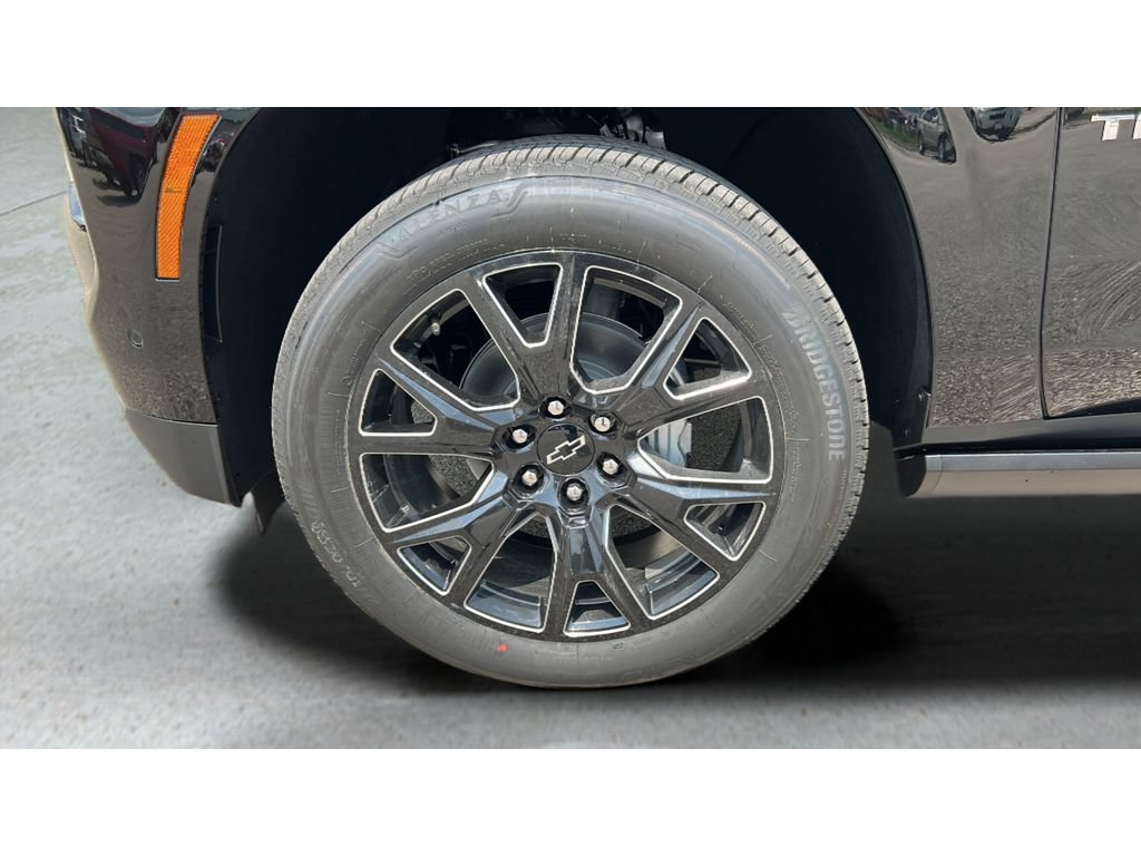 New 2026 Chevrolet Tahoe High Country AWD/4WD image 36