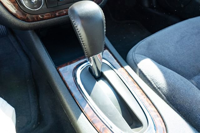 Used 2013 Chevrolet Impala LT w/ LT Sunroof Package FWD image 23