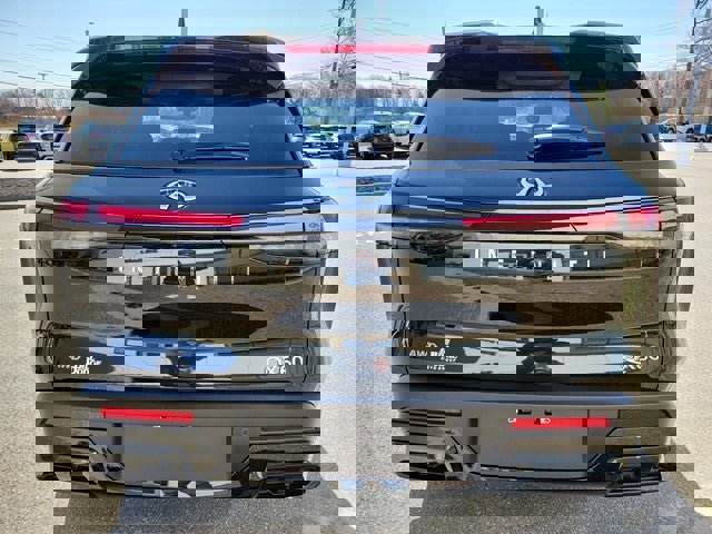 New 2025 INFINITI QX60 Luxe image 35