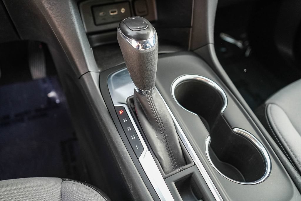 Used 2020 Chevrolet Equinox LS w/ LS Convenience Package FWD image 18