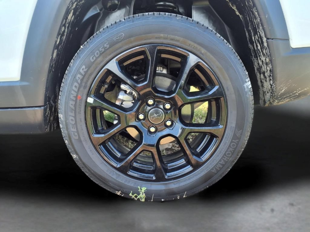 New 2026 Jeep Compass Latitude AWD/4WD image 10