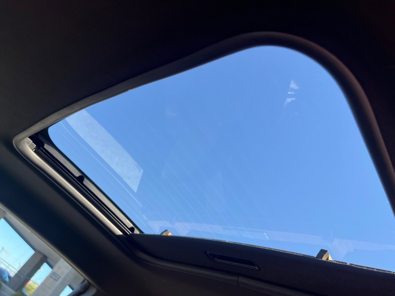 Used 2010 Chevrolet Camaro SS image 31