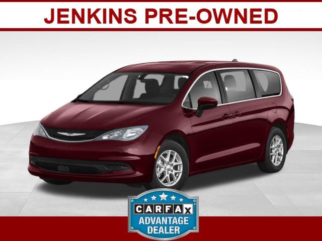 Used 2022 Chrysler Voyager LX