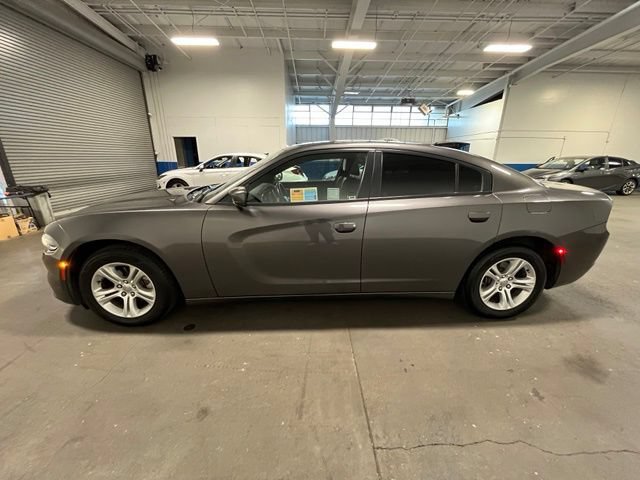 Used 2021 Dodge Charger SXT w/ Leather Interior Group RWD image 11