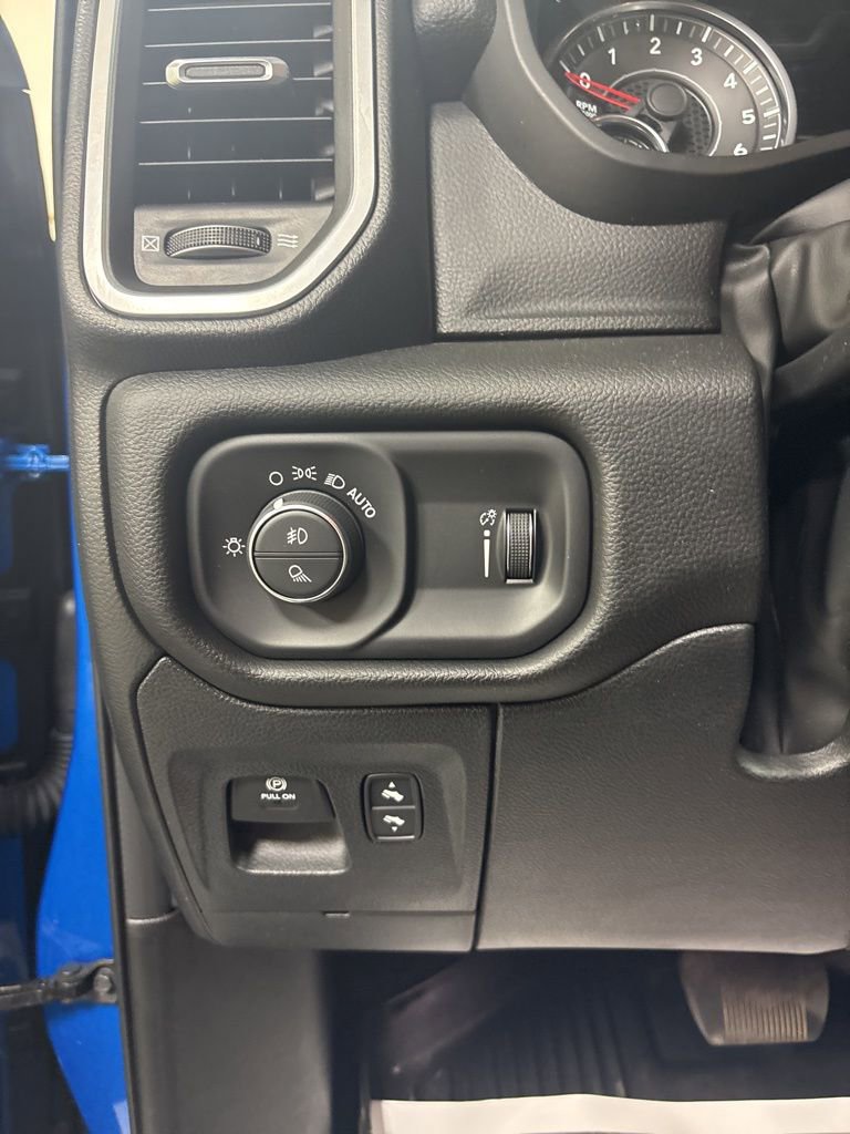 Used 2023 RAM 1500 Big Horn image 11