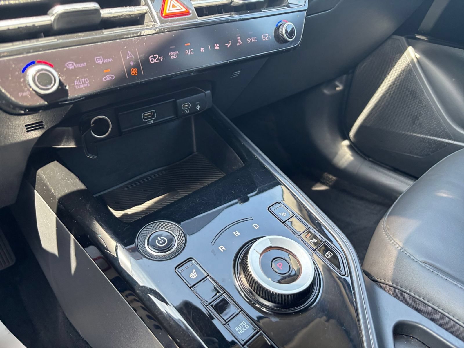 Used 2023 Kia Niro Wind FWD image 45