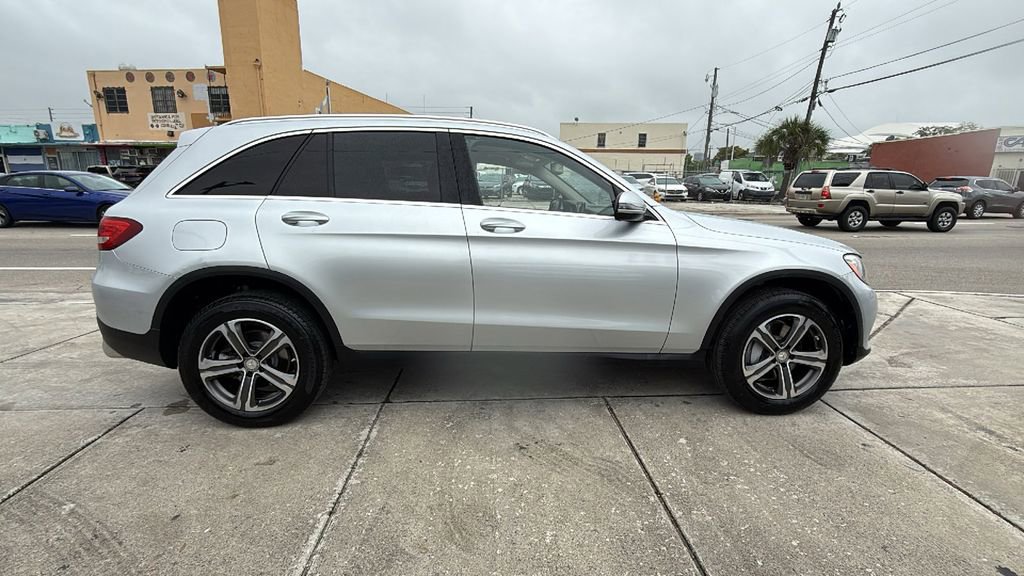 Used 2016 Mercedes-Benz GLC 300 image 16