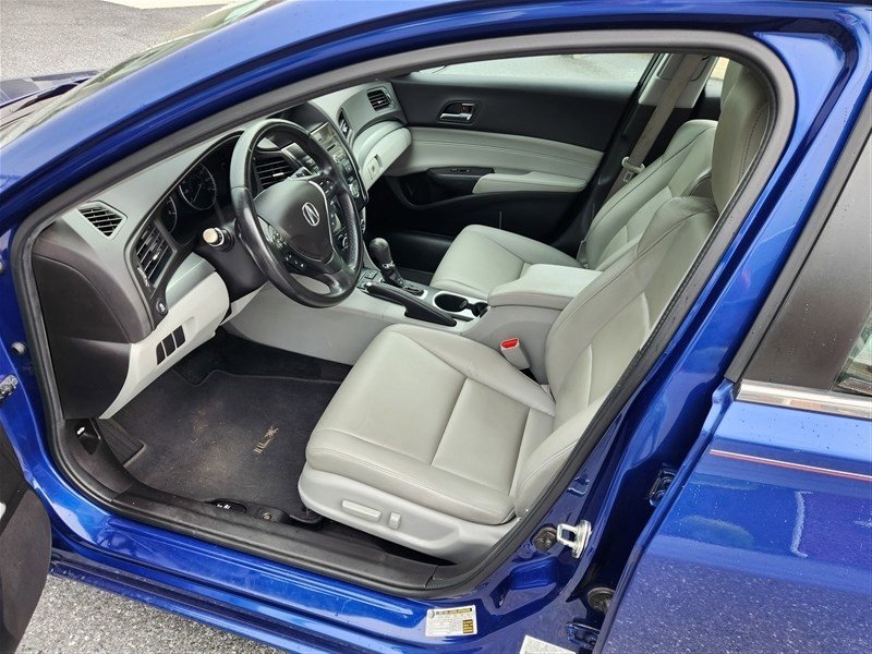 Used 2016 Acura ILX image 11