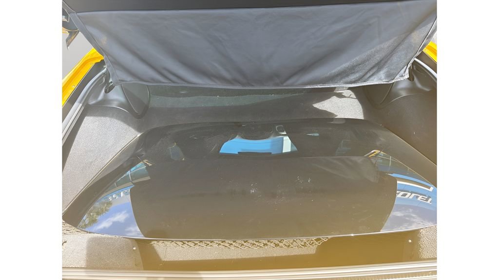 Used 2002 Chevrolet Corvette Coupe w/ Preferred Equipment Group2 image 6