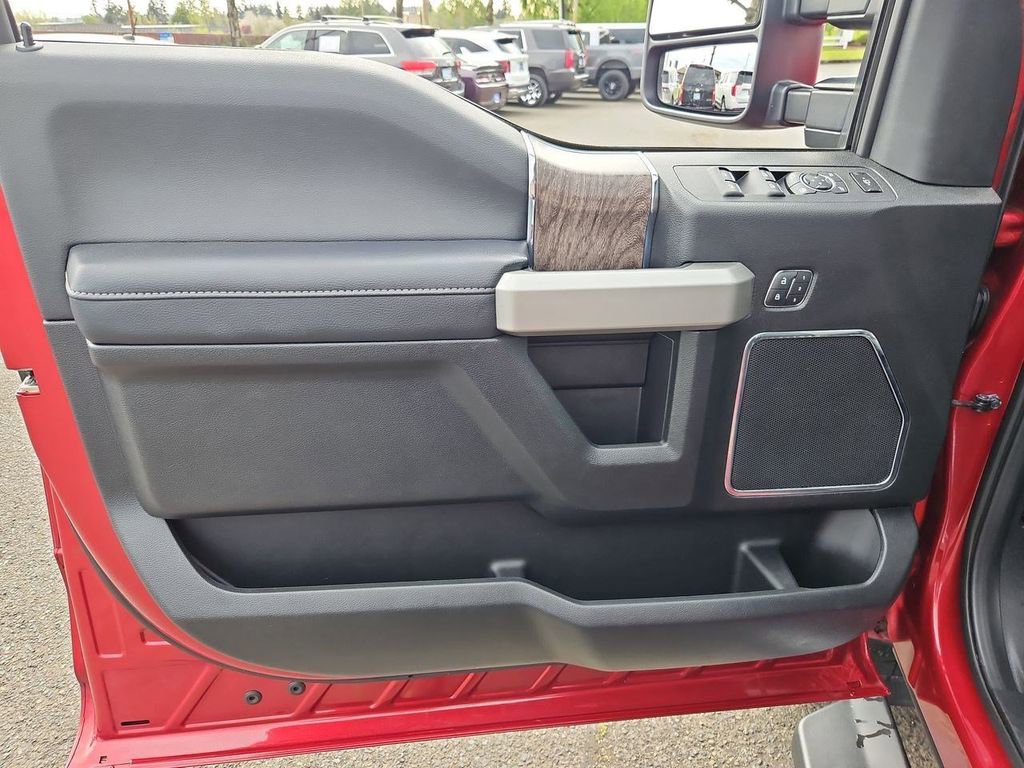 Certified 2019 Ford F350 Lariat w/ Lariat Ultimate Package image 9