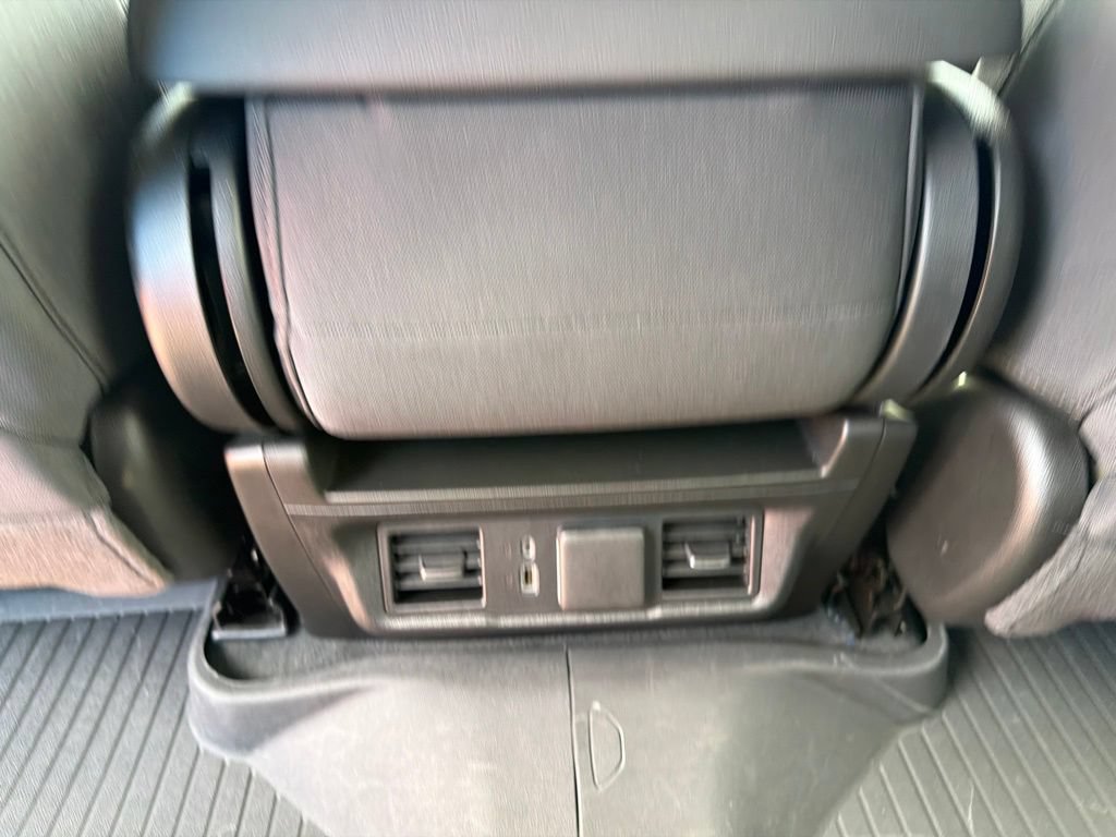 Used 2025 Chevrolet Silverado 1500 RST AWD/4WD image 15