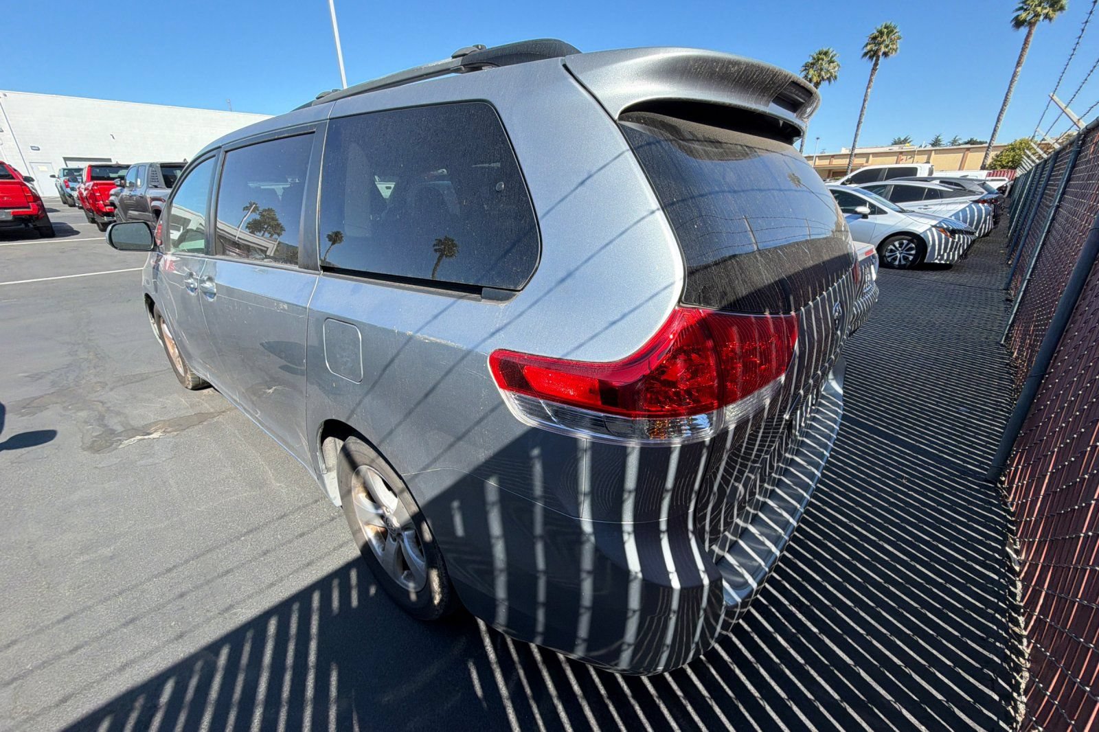 Used 2013 Toyota Sienna LE FWD image 6