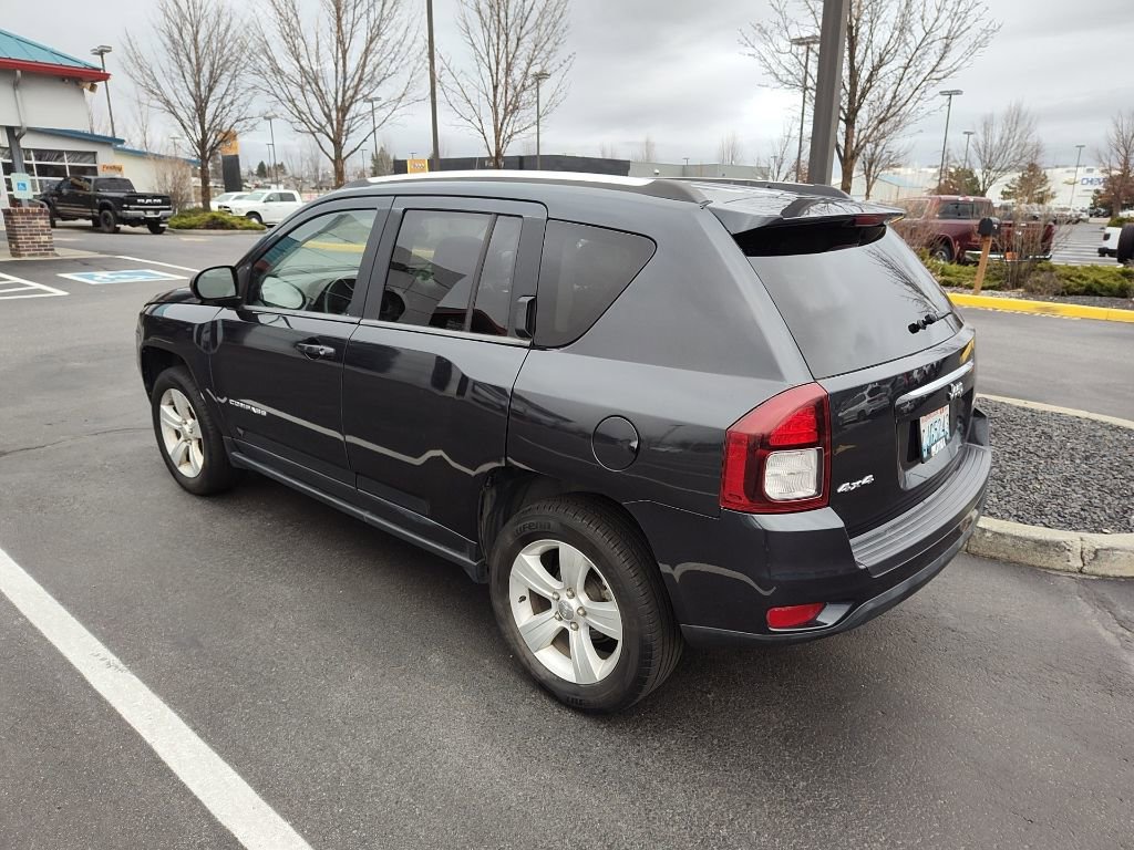 Used 2015 Jeep Compass Sport w/ Power Value Group image 6