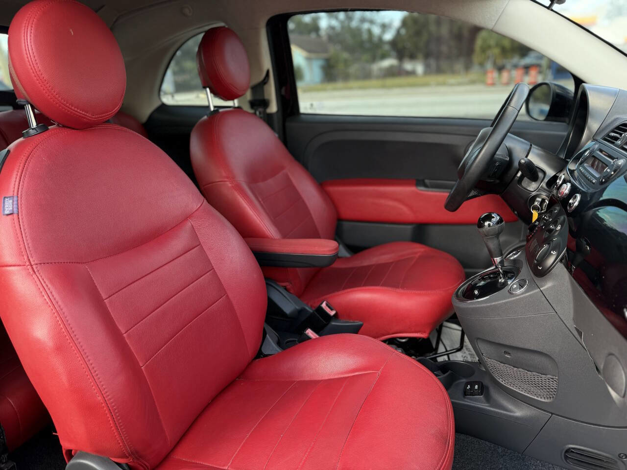 Used 2015 FIAT 500 Pop image 21