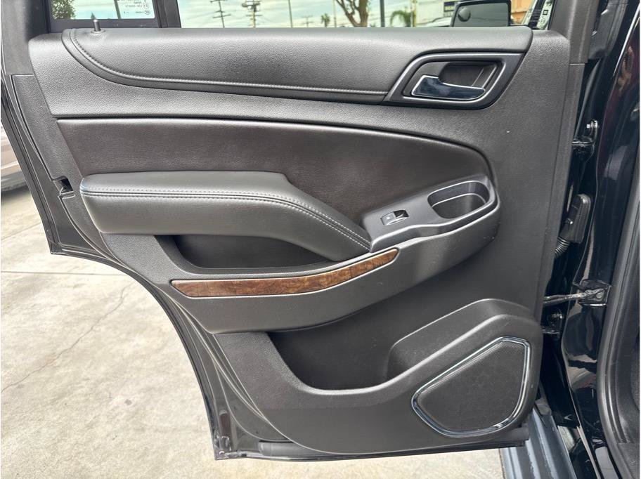 Used 2019 Chevrolet Tahoe LT RWD image 17
