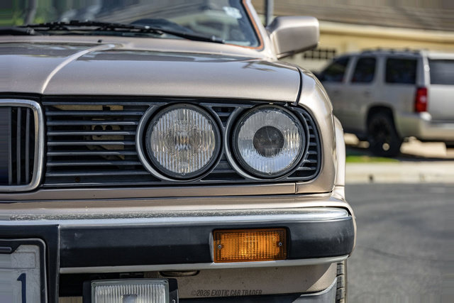 Used 1989 BMW 325i Convertible RWD image 60
