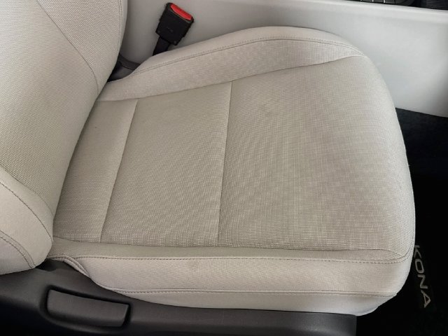 Certified 2024 Hyundai Kona SE AWD/4WD image 33